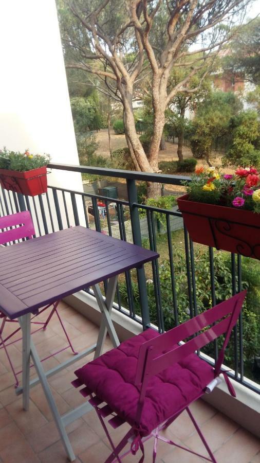 Appartement F3 Valescure Saint-Raphael  Bagian luar foto